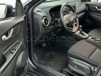 Usado Hyundai Kona 141 CV (103 kW) 2021 Gris / plata SUV