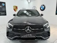 Usado Mercedes GLC300e 306 CV (225 kW) 2021 Gris / plata SUV