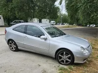 Usado Mercedes C220 Sport Edition 150 CV (110 kW) 2007 Gris / plata Berlina