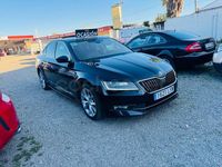 Usado Skoda Superb Ambition 120 CV (88 kW) 2015 Negro Berlina