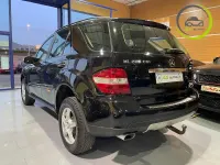 Usado Mercedes ML280 190 CV (139 kW) 2008 Negro SUV