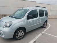 Usado Renault Kangoo Dynamique 90 CV (66 kW) 2013 Gris / plata Familiar