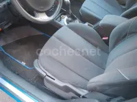 Usado Renault Mégane Authentique 98 CV (72 kW) 2004 Azul Berlina