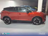 Usado Nissan Qashqai N-Connecta 158 CV (116 kW) 2025 Rojo SUV