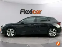 Usado Seat Leon FR 116 CV (85 kW) 2025 Negro Berlina