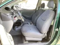 Usado Toyota Yaris Terra 68 CV (50 kW) 2002 Verde Berlina