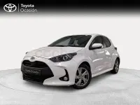 Usado Toyota Yaris Hybrid Active 116 CV (85 kW) 2025 Blanco Berlina