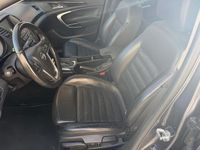 Usado Opel Insignia Cosmo 130 CV (95 kW) 2011 Gris Berlina