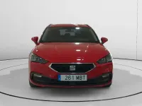 Usado Seat Leon Style 116 CV (85 kW) 2022 Rojo Familiar