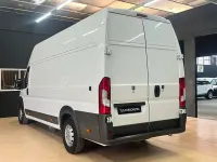Usado Citroën Jumper 163 CV (119 kW) 2018 Blanco Monovolumen