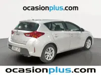 Usado Toyota Auris Active 132 CV (97 kW) 2015 Gris plata Utilitario