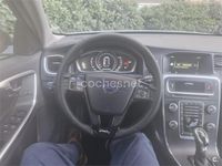 Usado Volvo V60 CC Summum 150 CV (110 kW) 2016 Blanco Familiar