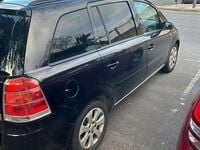 Usado Opel Zafira Cosmo 140 CV (102 kW) 2008 Negro Monovolumen