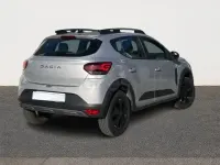 Usado Dacia Sandero Extreme 101 CV (74 kW) 2023 Gris Berlina