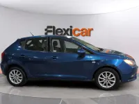 Usado Seat Ibiza Reference 90 CV (66 kW) 2016 Azul Berlina