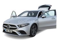 Usado Mercedes A180 116 CV (85 kW) 2023 Gris / plata Berlina
