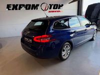 Usado Peugeot 308 SW Style 131 CV (96 kW) 2019 Azul Familiar