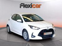 Usado Toyota Yaris Business Edition 72 CV (52 kW) 2022 Blanco Utilitario