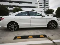 Usado Mercedes CLA200 136 CV (100 kW) 2016 Blanco Coupe