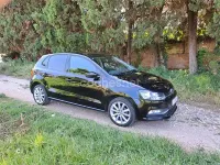 Usado VW Polo 75 CV (55 kW) 2014 Negro Berlina
