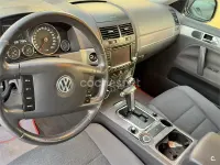 Usado VW Touareg R 174 CV (127 kW) 2005 Negro SUV