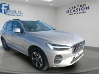 Usado Volvo XC60 Core 250 CV (183 kW) 2025 Gris / plata SUV