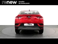 Usado Renault Arkana Techno 145 CV (106 kW) 2025 Rojo SUV