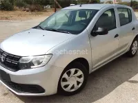 Usado Dacia Sandero Ambiance 73 CV (53 kW) 2017 Gris / plata Berlina
