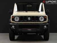 Begagnad Suzuki Jimny 102 HK (75 kW) 2019 Beige SUV
