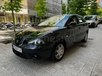 Usado Seat Ibiza 85 CV (62 kW) 2006 Negro Utilitario