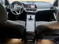 Usado BMW 318 Comfort Edition 150 CV (110 kW) 2020 Gris / plata Berlina