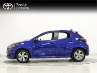 Usado Toyota Yaris Active 116 CV (85 kW) 2025 Azul Utilitario