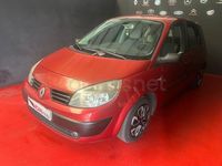 Usado Renault Scénic II Dynamique 105 CV (77 kW) 2006 Granate Monovolumen