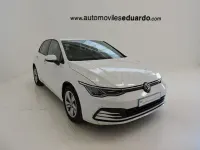Usado VW Golf VIII 110 CV (80 kW) 2022 Blanco Berlina