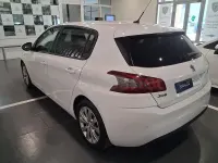 Usado Peugeot 308 Style 110 CV (80 kW) 2020 Blanco Berlina