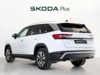 Begagnad Skoda Kodiaq Selection 150 HK (110 kW) 2025 Vit SUV