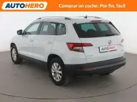 Usado Skoda Karoq Ambition 115 CV (84 kW) 2018 Blanco SUV