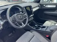 Usado Volvo XC40 Core 163 HP (119 kW) 2024 Otro SUV