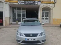 Usado Seat Toledo Reference 105 CV (77 kW) 2013 Plateado Utilitario