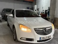 Usado Opel Insignia Cosmo 130 CV (95 kW) 2011 Blanco Berlina