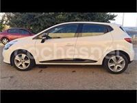 Usado Renault Clio IV Dynamique 90 CV (66 kW) 2014 Blanco Berlina