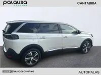 Usado Peugeot 5008 Allure 130 CV (95 kW) 2022 Blanco SUV