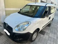 Usado Fiat Doblò Active 90 CV (66 kW) 2011 Blanco Monovolumen