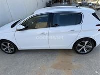 Usado Peugeot 308 Allure 120 CV (88 kW) 2016 Blanco Berlina