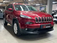 Usado Jeep Cherokee Longitude 140 CV (102 kW) 2014 Granate SUV