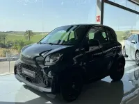 Usado Smart ForTwo Electric Drive Passion 60 kW (82 CV) 2020 Negro Coupe