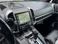 Usado Porsche Cayenne S E-Hybrid Platinum Edition 416 CV (305 kW) 2018 Negro SUV