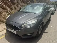 Usado Ford Focus Titanium 115 CV (84 kW) 2015 Gris / plata Berlina