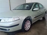 Usado Renault Laguna II Authentique 110 CV (80 kW) 2005 Beige Berlina