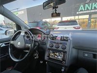 Usado VW Touran Sport 140 CV (102 kW) 2008 Negro Monovolumen